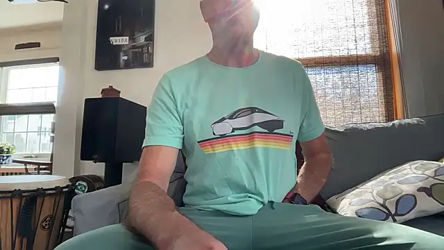 Snapshot of Guy__Grey chatting on April 2026 01:17:02 PM Guy Grey online show from April 2026 01:17:02 PM