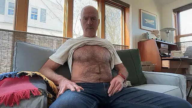 Snapshot of Guy__Grey chatting on April 2026 02:43:01 PM Guy Grey online show from April 2026 02:43:01 PM