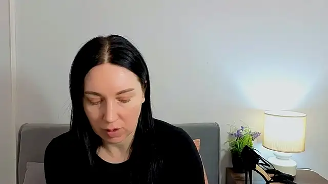 MiaFair online show from March 2026 04:22:02 PM