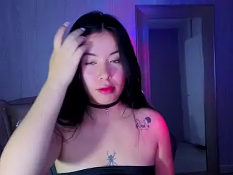 Kylia a online show from February 2026 09:23:01 PM