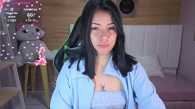 Kylia a online show from April 2026 08:03:02 PM