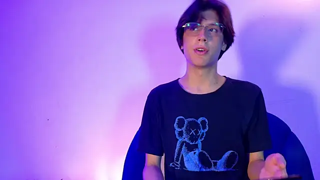 lui x dust online show from April 2026 04:04:01 AM