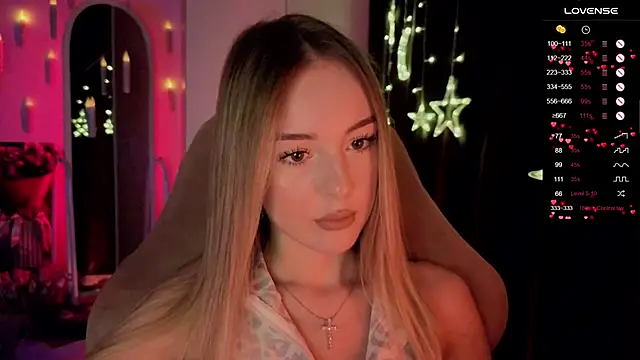 Nestyzz online show from March 2026 09:21:01 PM