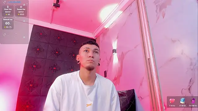 Logan and Reachel online show from March 2026 07:21:02 PM