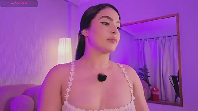Snapshot of Stephany_Harlot chatting on April 2026 11:22:02 PM Stephany Harlot online show from April 2026 11:22:02 PM