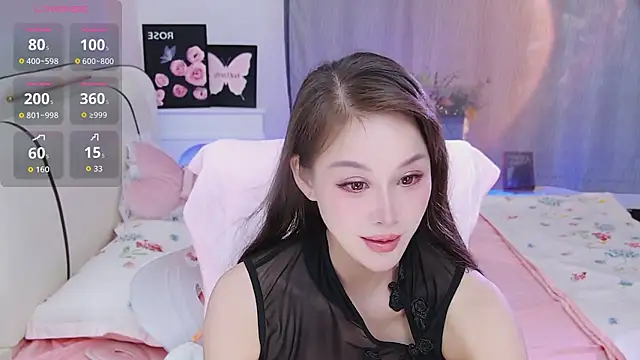 Luckmia333 online show from May 2026 03:28:01 PM