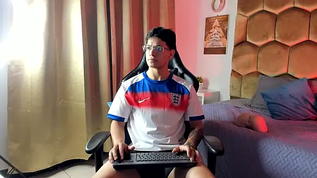 TonyPetrovjs online show from July 2026 05:14:01 AM