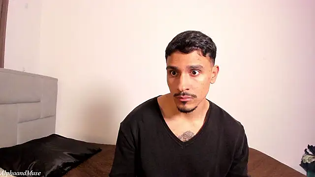 Snapshot of alphaandmuse chatting on March 2026 01:34:02 AM alphaandmuse online show from March 2026 01:34:02 AM