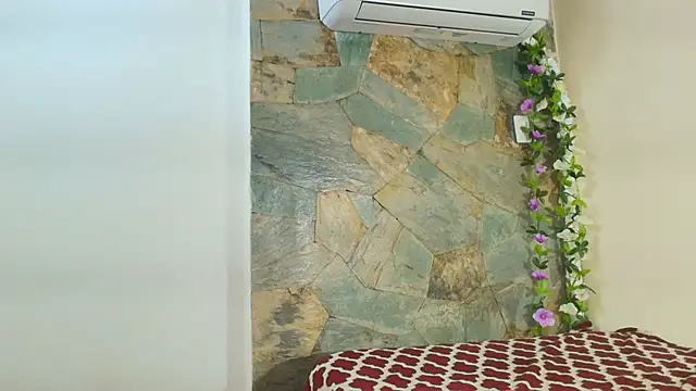 Jade Roxx online show from March 2026 03:44:02 AM