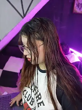 ValeriaSalvino online show from March 2026 02:11:02 PM