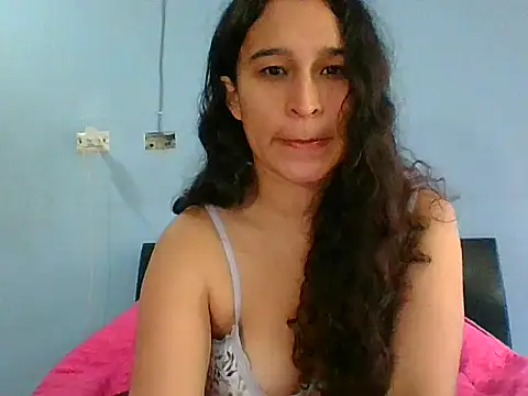 scarlettscottx  online show from April 2026 07:16:01 PM