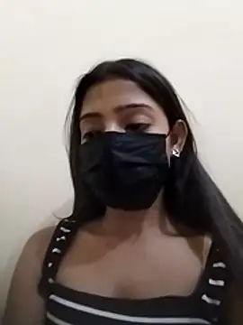 Snapshot of Miss__hotty chatting on April 2026 04:21:02 AM Miss hotty online show from April 2026 04:21:02 AM