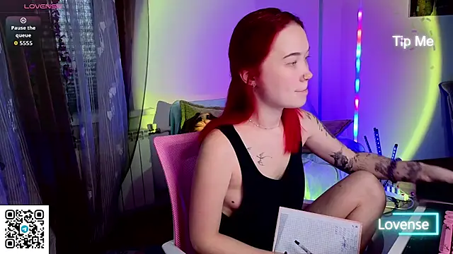 Snapshot of WendyCandy18 chatting on March 2026 03:00:01 AM WendyCandy18 online show from March 2026 03:00:01 AM