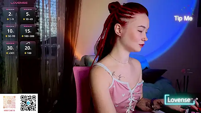 Snapshot of WendyCandy18 chatting on April 2026 03:23:01 AM WendyCandy18 online show from April 2026 03:23:01 AM