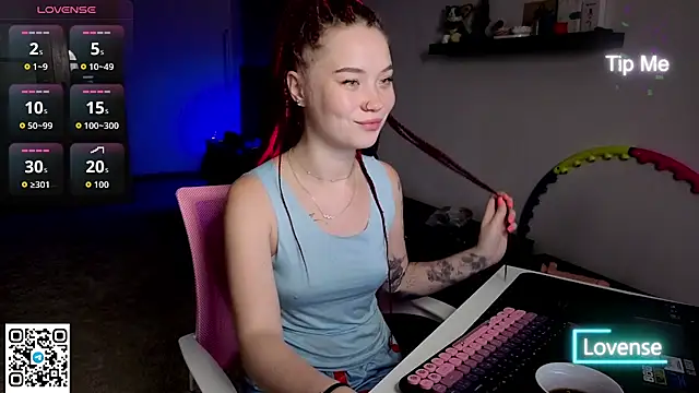 Snapshot of WendyCandy18 chatting on July 2026 02:40:01 AM WendyCandy18 online show from July 2026 02:40:01 AM