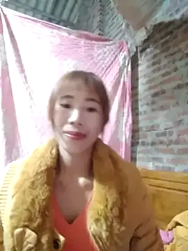 Snapshot of Vycute9900 chatting on March 2026 12:18:01 AM Vycute9900 online show from March 2026 12:18:01 AM