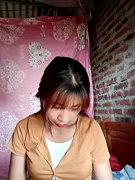 Snapshot of Vycute9900 chatting on April 2026 06:47:02 AM Vycute9900 online show from April 2026 06:47:02 AM