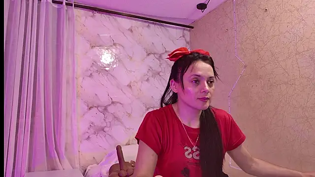 Snapshot of QueenSallyDesire chatting on March 2026 03:56:01 AM QueenSallyDesire online show from March 2026 03:56:01 AM