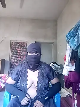 Snapshot of Sexy-Aliya chatting on April 2026 03:39:01 AM Sexy-Aliya online show from April 2026 03:39:01 AM