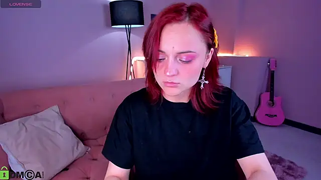 taticamomile online show from April 2026 12:27:01 PM