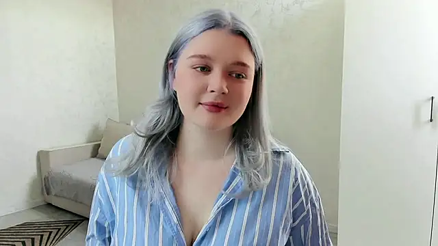 Ellilovv online show from March 2026 04:51:02 AM