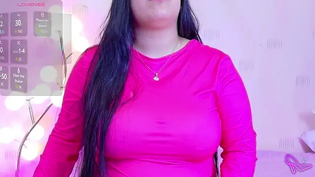 curvybuffgirllll online show from May 2026 07:33:01 PM