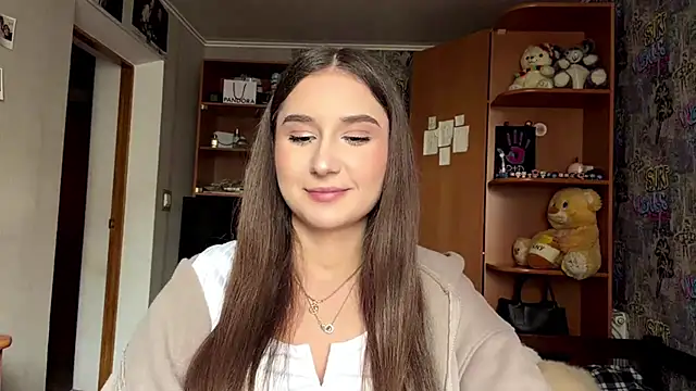 poly princess online show from April 2026 11:10:01 AM