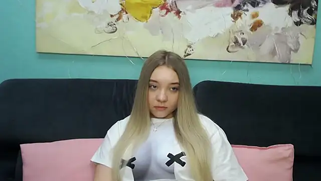 MilanaSiia online show from March 2026 08:19:01 AM