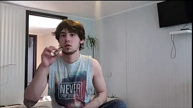 Snapshot of Kyle_Hunterr chatting on February 2026 06:12:02 AM Kyle Hunterr online show from February 2026 06:12:02 AM