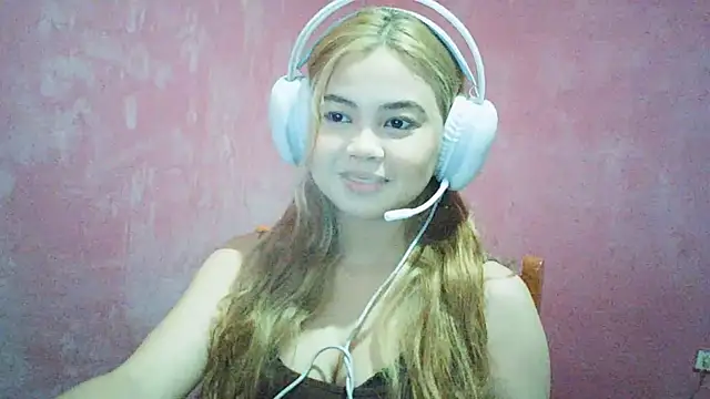 DessertFlower online show from June 2026 04:28:01 AM