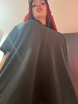 Snapshot of romanovanita chatting on March 2026 04:39:01 AM romanovanita online show from March 2026 04:39:01 AM