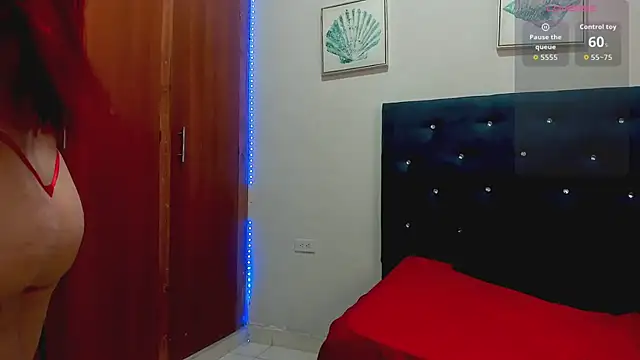 SofiaGonzales  online show from May 2026 01:38:02 PM