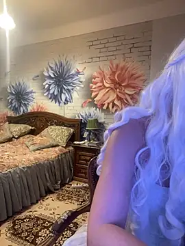 Snapshot of monikaa_angels chatting on February 2026 08:53:01 PM monikaa angels online show from February 2026 08:53:01 PM