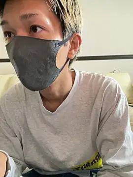 Yumemiru-k online show from June 2026 02:18:02 AM