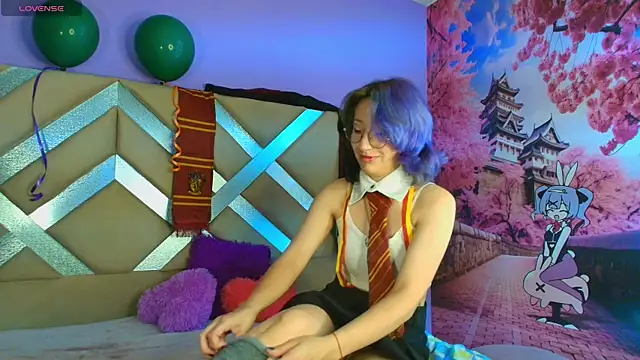 Snapshot of mitsuri_nyx chatting on April 2026 12:08:02 PM mitsuri nyx online show from April 2026 12:08:02 PM