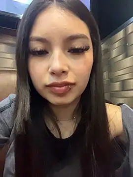 Snapshot of Mady_Pink chatting on March 2026 03:21:01 AM Mady Pink online show from March 2026 03:21:01 AM