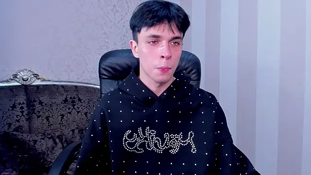 ClarkBev online show from February 2026 01:39:02 AM