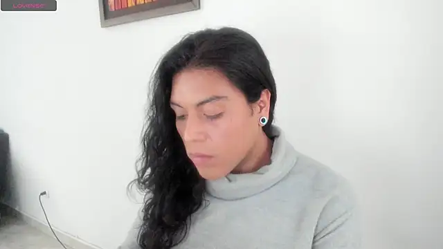 Jess Hoffman online show from April 2026 09:28:02 PM