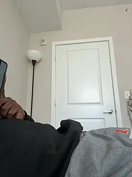 Snapshot of makeherfeelg chatting on February 2026 06:39:02 PM makeherfeelg online show from February 2026 06:39:02 PM