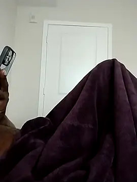 makeherfeelg online show from April 2026 01:34:02 PM