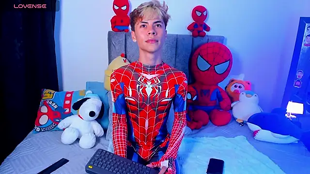 Snapshot of Callum_777 chatting on March 2026 03:31:01 AM Callum 777 online show from March 2026 03:31:01 AM