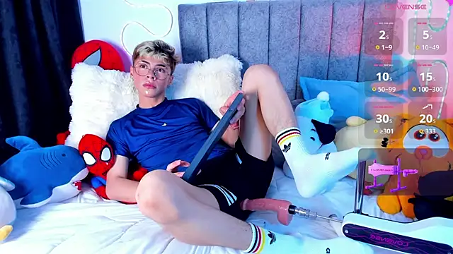Callum 777 online show from May 2026 05:14:02 AM