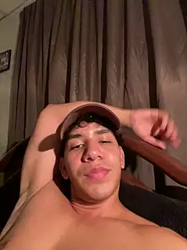 Alejandrososas online show from June 2026 04:24:02 AM