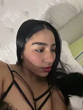 Linarodri online show from May 2026 05:03:02 AM