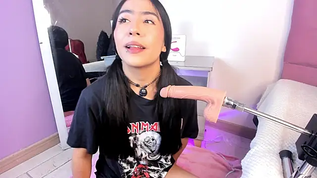 Valecute  online show from April 2026 08:09:01 PM