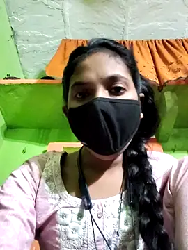 Cute aroshi online show from April 2026 04:37:02 PM