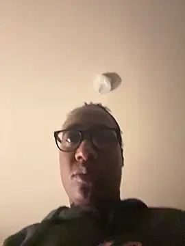 Snapshot of krissycream7 chatting on February 2026 07:29:02 AM krissycream7 online show from February 2026 07:29:02 AM