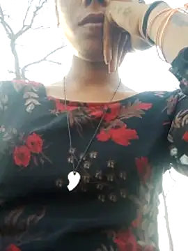 wifedesi7050 online show from April 2026 11:48:01 AM