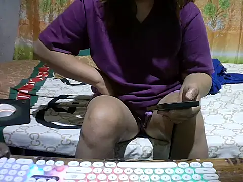Radiant smile online show from May 2026 09:21:01 PM