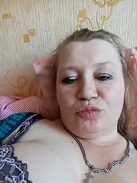 KiraStanton online show from April 2026 08:34:01 AM